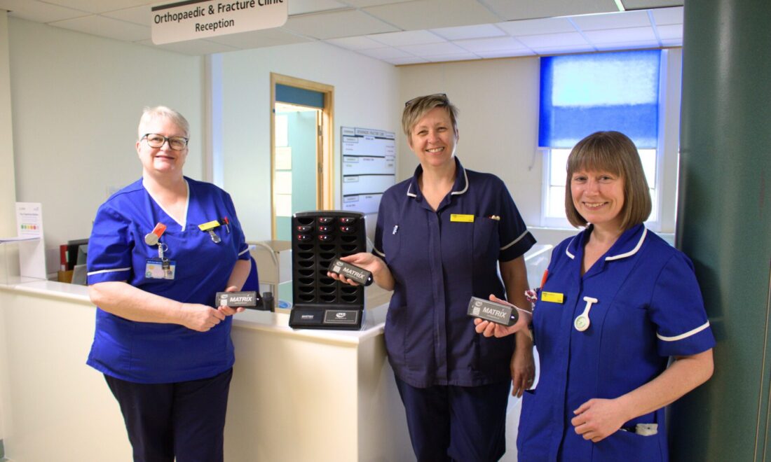 Quiet call pager system for outpatients